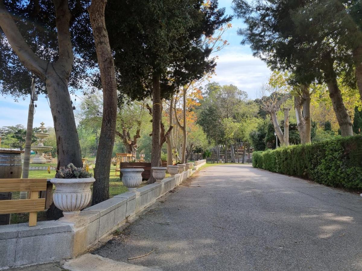 Bungalow Nomad Felicitat Villa L' Escala Eksteriør bilde
